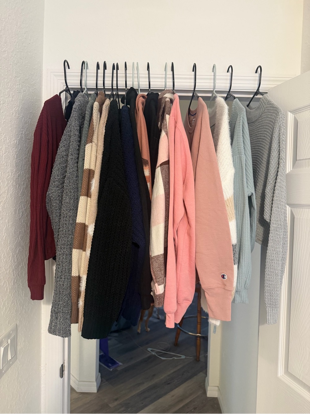 21 Medium Sweater Bundle